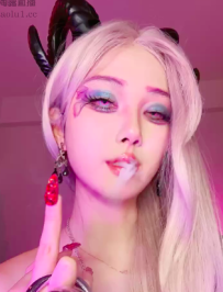 ˾����s��Ů��ϴ����ūATM�Ϲ���ʱ��31��33��